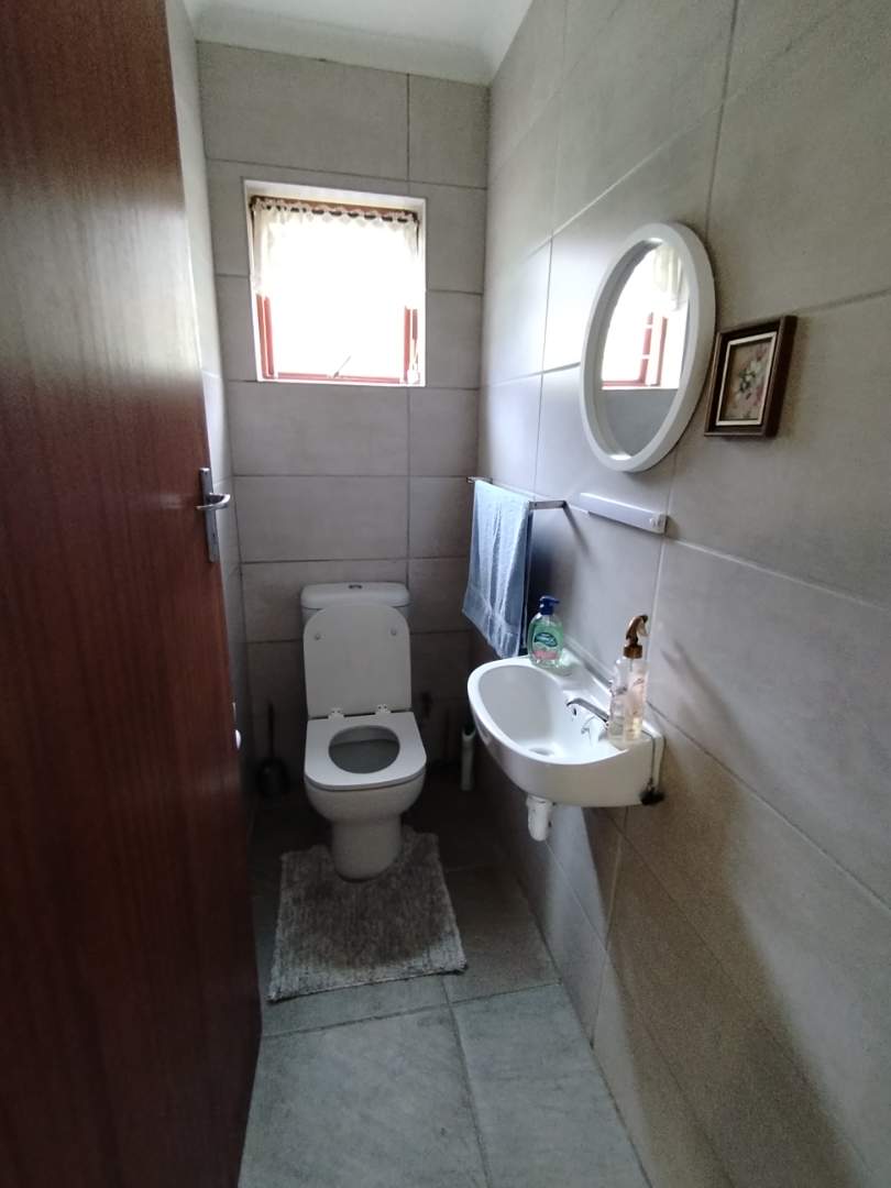3 Bedroom Property for Sale in Stilbaai Western Cape